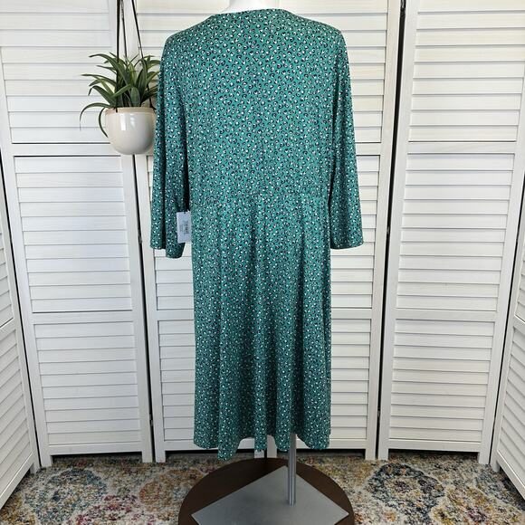 New Eloquii Dots Amazing Green Tie Front Dress V Neck‎ Womens Plus Size 26 - Picture 6 of 9